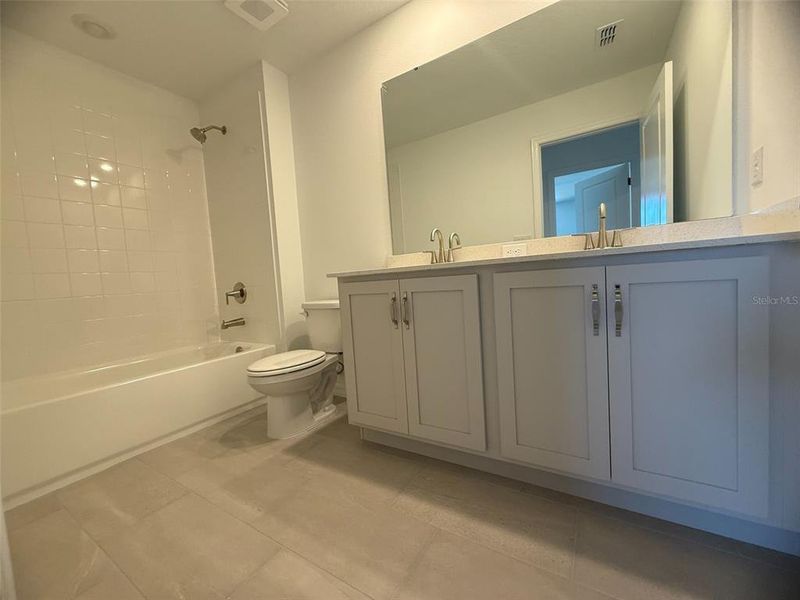 Furnished interior view inside a new home in Tyson Reserve, St. Cloud (Image 7).