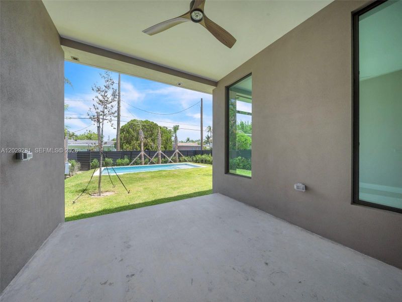 Exterior details and patio area of a home in , Hollywood (Image 26).
