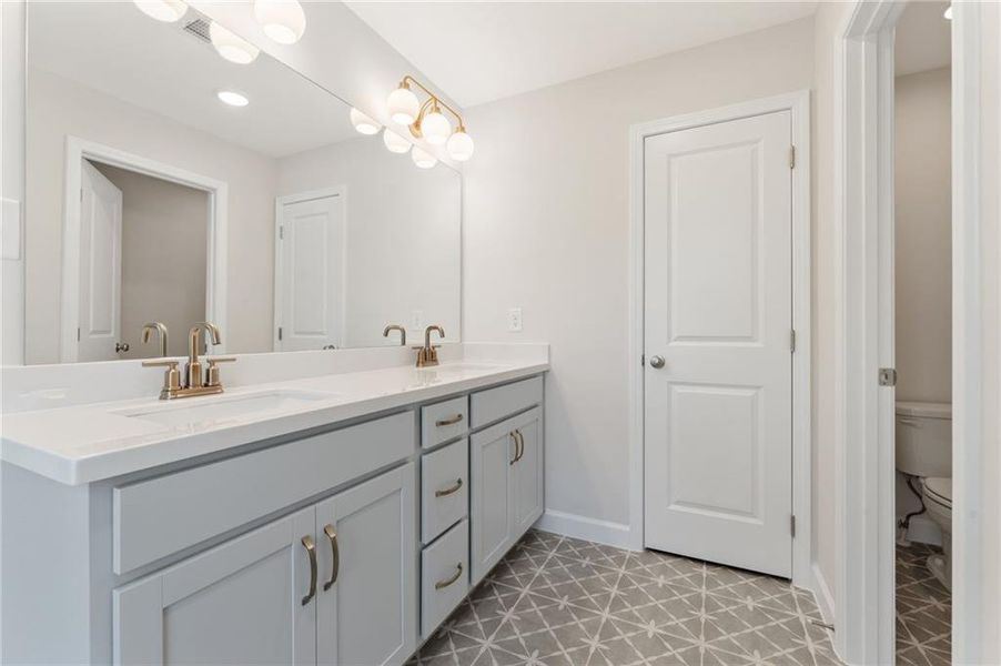 Furnished interior view inside a new home in Cherokee Township, Acworth (Image 10).