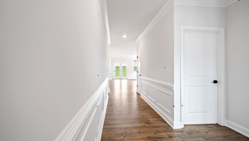 Spacious, unfurnished interior of a new home in The Villas at Pine Valley, Boiling Springs (Image 10).