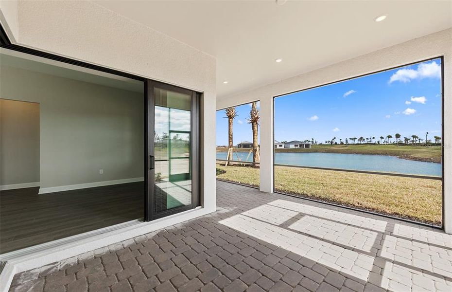 Exterior details and patio area of a home in Del Webb Catalina, Lakewood Ranch (Image 23).