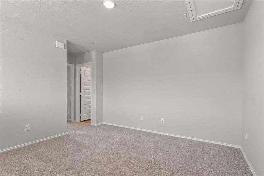Spacious, unfurnished interior of a new home in Heartland Townhomes, Heartland (Image 18).