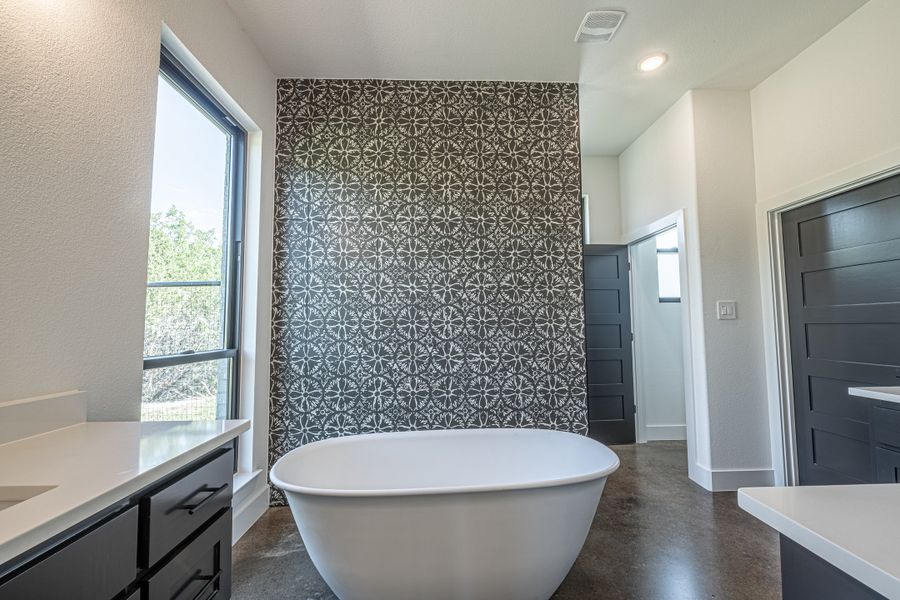 Furnished interior view inside a new home in Eagles Bluff, Weatherford (Image 16).