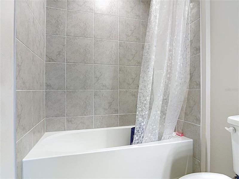 Image 34 of a home in .