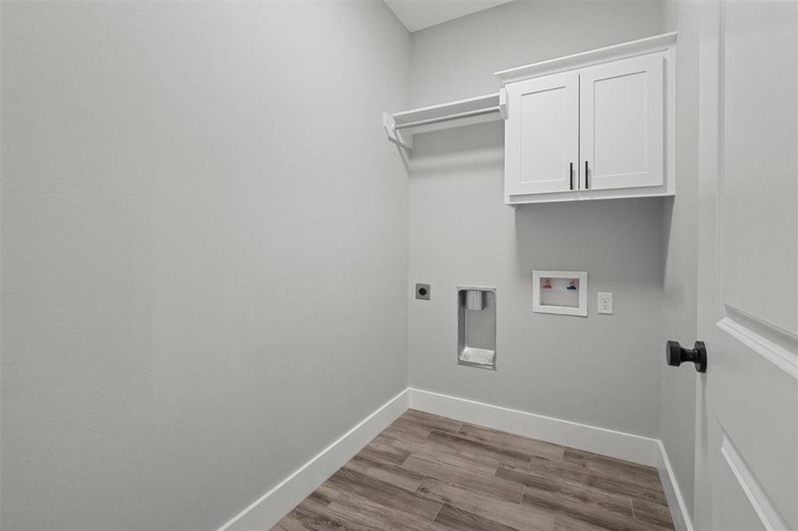 Spacious, unfurnished interior of a new home in , Lindale (Image 28).