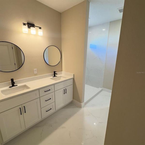 Furnished interior view inside a new home in , Ocala (Image 4).