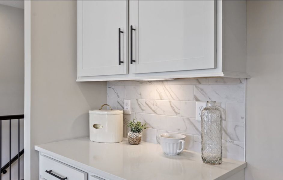 Representative furnished interior of a home built from the Edenton by Fischer Homes in Savannah Lakes, Hiram (Image 17).