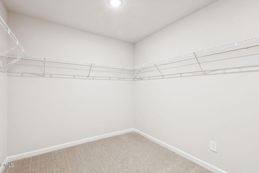 24-web-or-mls-Raleigh - Oak Manor - 145