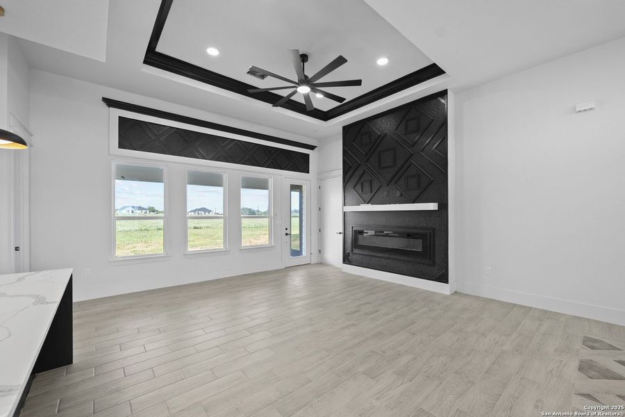 Spacious, unfurnished interior of a new home in , Floresville (Image 45). Spacious, unfurnished interior of a new home in , Floresville (Image 45).