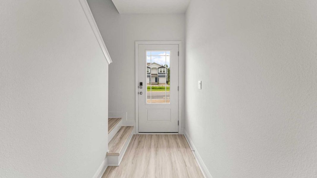 Spacious, unfurnished interior of a new home in Palm Street Townhomes, Destin (Image 14).