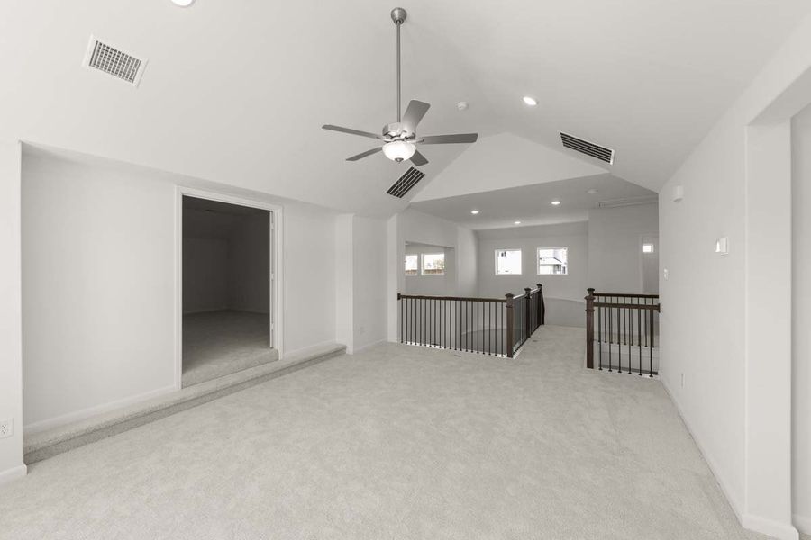 Spacious, unfurnished interior of a new home in The Reserve at Spiritas Ranch, Little Elm (Image 29).