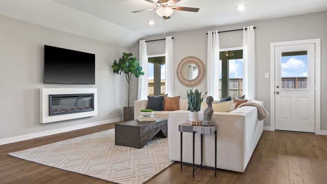 Furnished interior view inside a new home in Evergreen, Rosenberg (Image 13). Furnished interior view inside a new home in Evergreen, Rosenberg (Image 13).