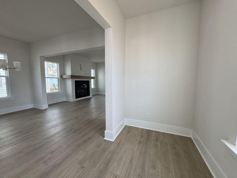 Spacious, unfurnished interior of a new home in Midtown at Nexton, Summerville (Image 16).