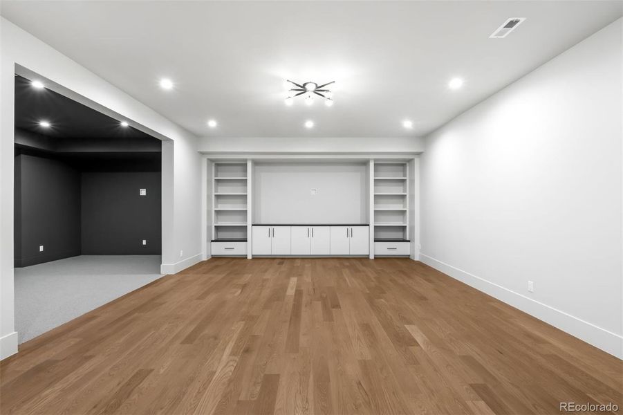 Spacious, unfurnished interior of a new home in , Denver (Image 31).