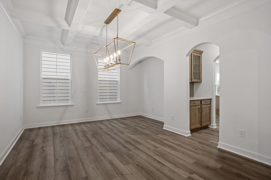 Spacious, unfurnished interior of a new home in Georgias Landing, Raleigh (Image 18).