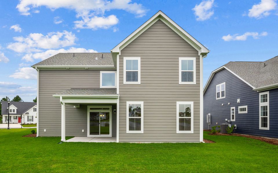 Exterior details and patio area of a home in Waterbridge, Myrtle Beach (Image 3).