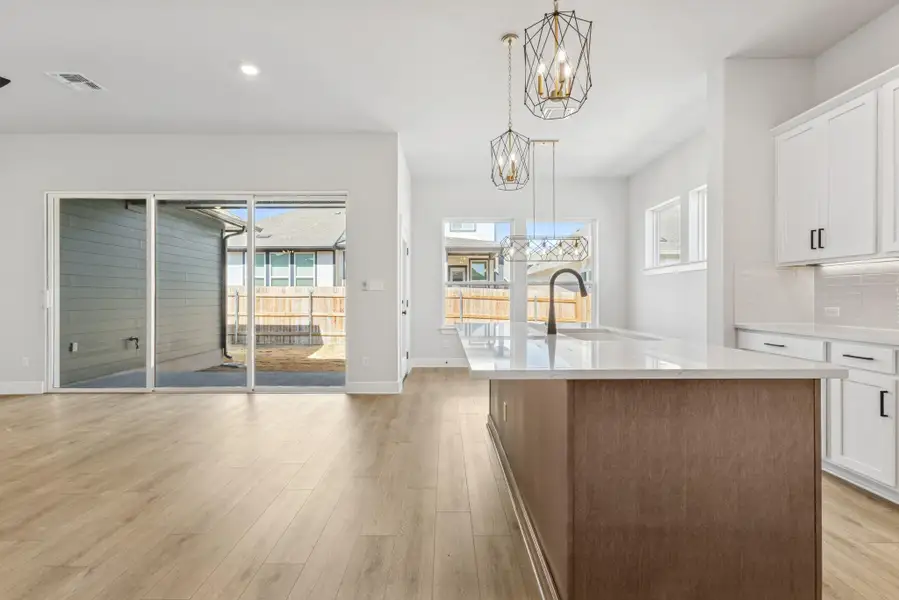 Kitchen - Family Room