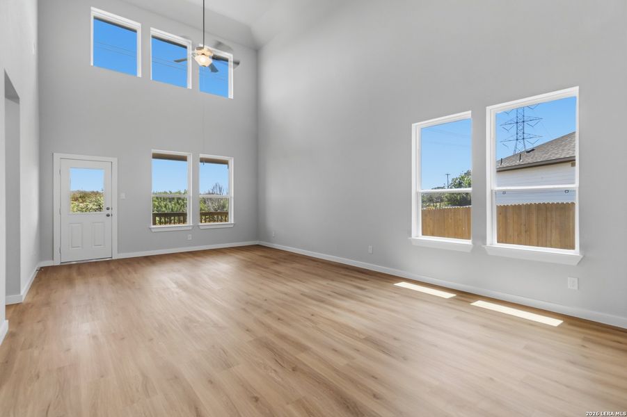 Spacious, unfurnished interior of a new home in Hickory Ridge, Elmendorf (Image 24). Spacious, unfurnished interior of a new home in Hickory Ridge, Elmendorf (Image 24).