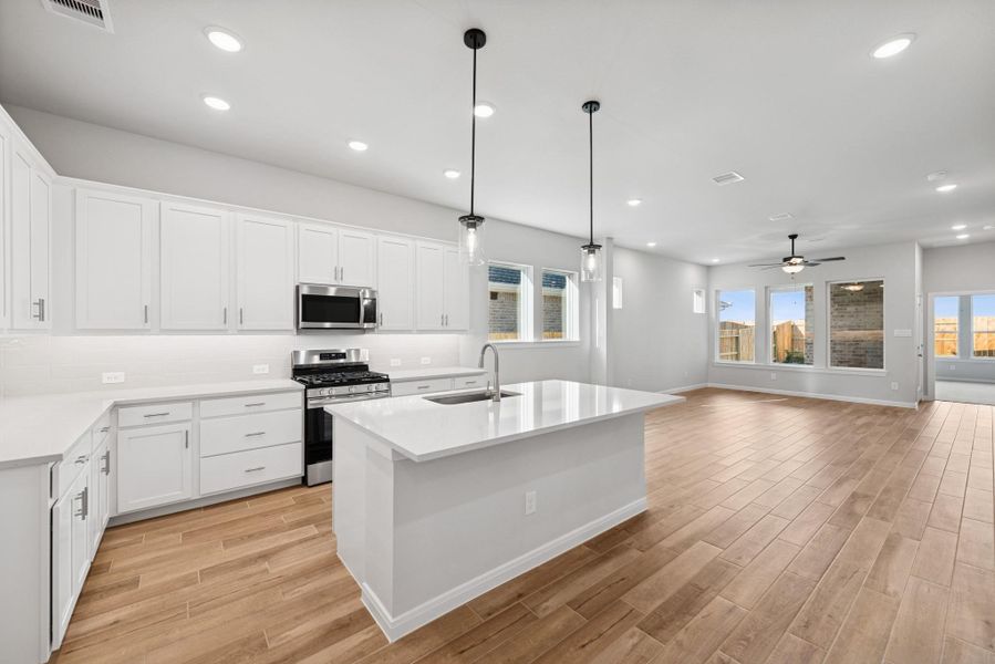 REPRESENTATIVE PHOTO - Photo does not represent actual home options and selection. Ask Sales consultant for specific selections.