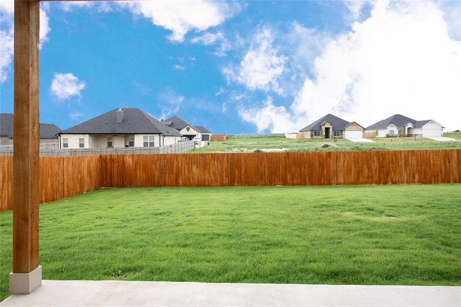 Exterior details and patio area of a home in , Hewitt (Image 4).