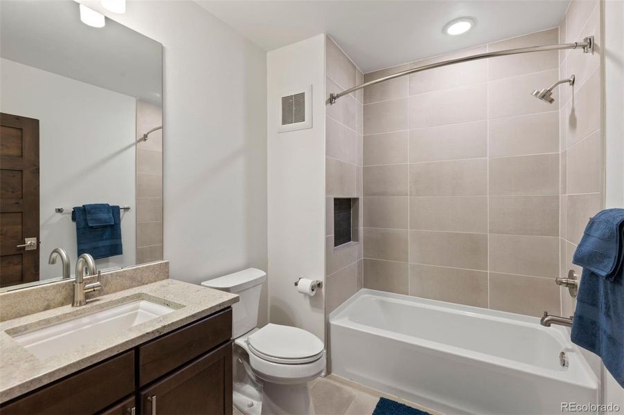 Furnished interior view inside a new home in , Silverthorne (Image 13).