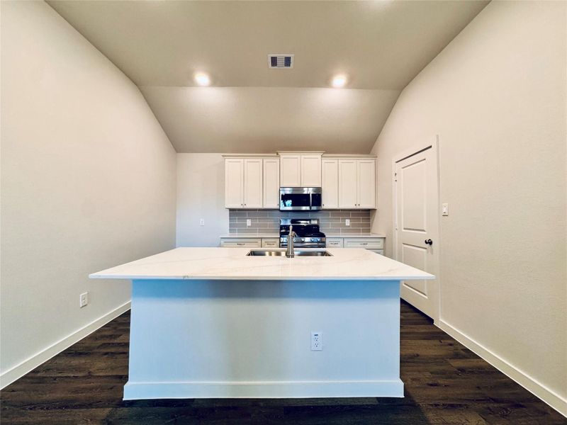 Furnished interior view inside a new home in Santa Fe, Cleveland (Image 3). Furnished interior view inside a new home in Santa Fe, Cleveland (Image 3).