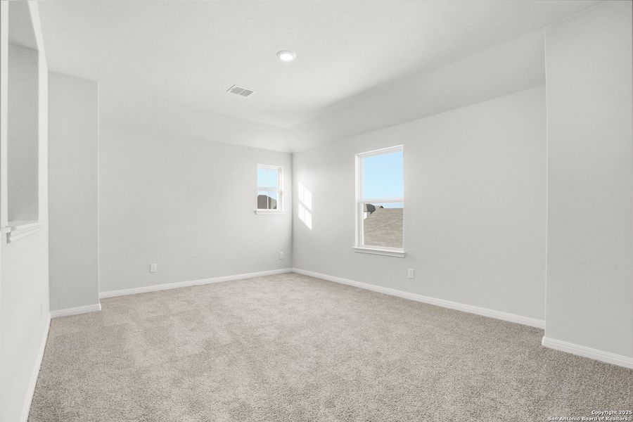 Spacious, unfurnished interior of a new home in Applewhite Meadows, San Antonio (Image 18).