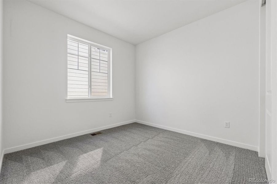 Spacious, unfurnished interior of a new home in Independence, Elizabeth (Image 18).