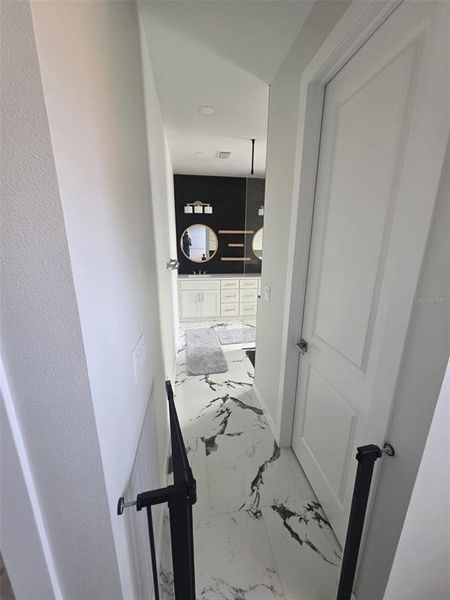 Image 12 of a home in .