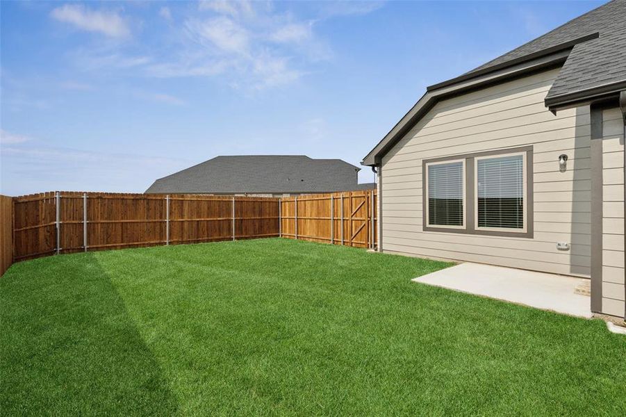 Exterior details and patio area of a home in Elevon, Lavon (Image 2). Exterior details and patio area of a home in Elevon, Lavon (Image 2).