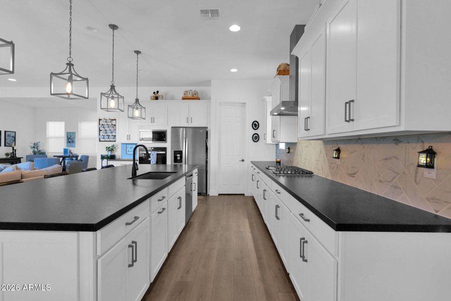 29-web-or-mls-P1525360