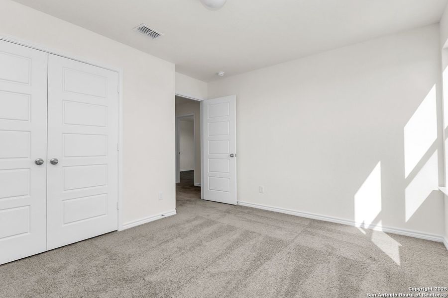 Spacious, unfurnished interior of a new home in Knox Ridge, Converse (Image 9). Spacious, unfurnished interior of a new home in Knox Ridge, Converse (Image 9).
