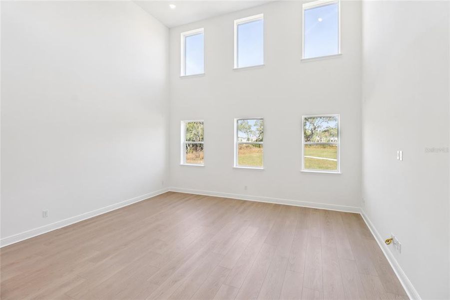 Spacious, unfurnished interior of a new home in Northlake Traditional, Winter Garden (Image 38).