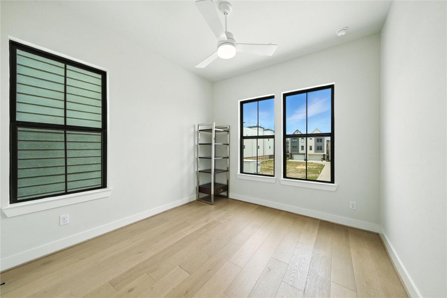 Image 48 of a home in Spring Valley Creek. Image 48 of a home in Spring Valley Creek.