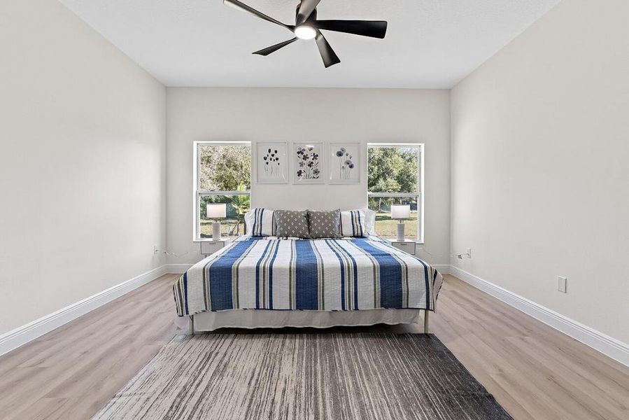 8846-97th-Ct-HigMedia-026-1280