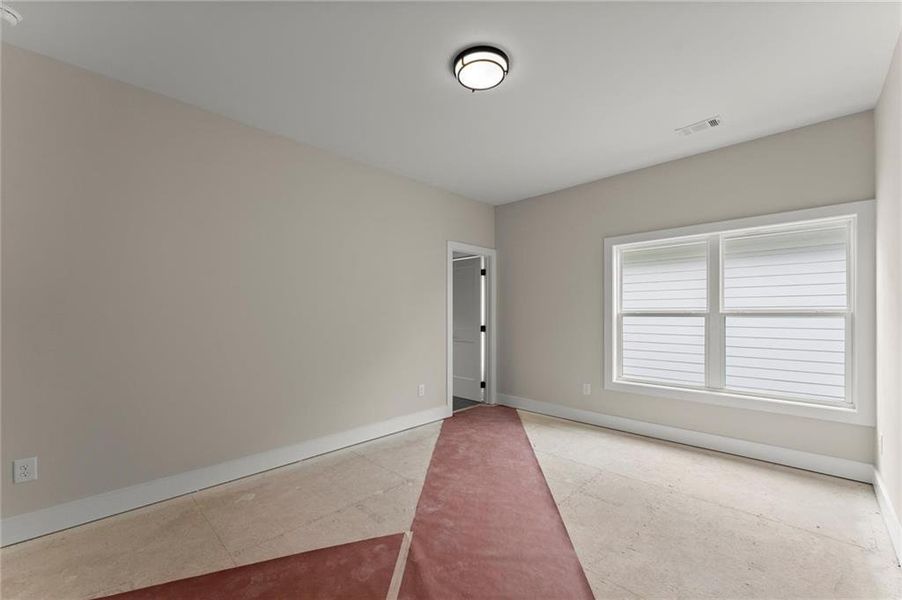 Spacious, unfurnished interior of a new home in West Town, Atlanta (Image 38).
