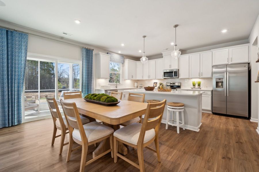 Kitchen with Breakfast Area