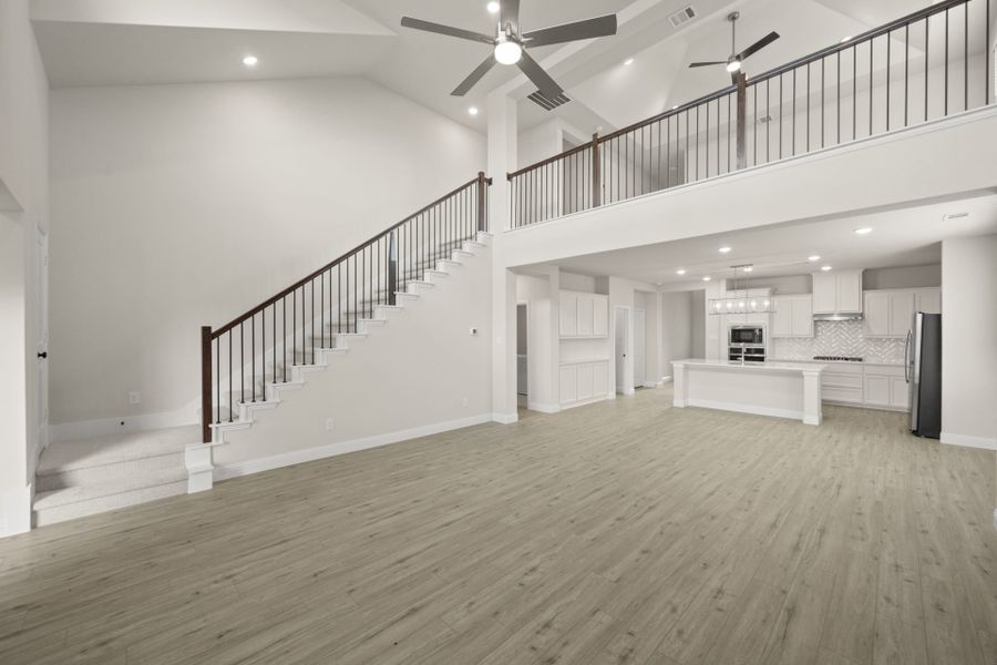 Spacious, unfurnished interior of a new home in Creekview Meadows, Pilot Point (Image 12).
