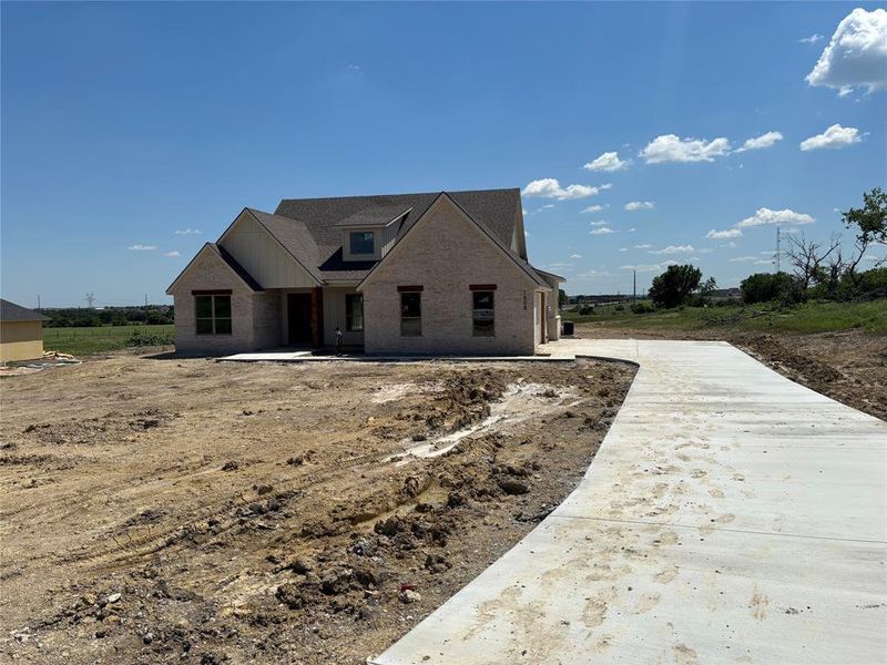 Image 8 of a home in .