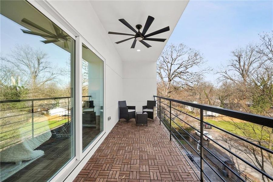 Exterior details and patio area of a home in , Atlanta (Image 21).