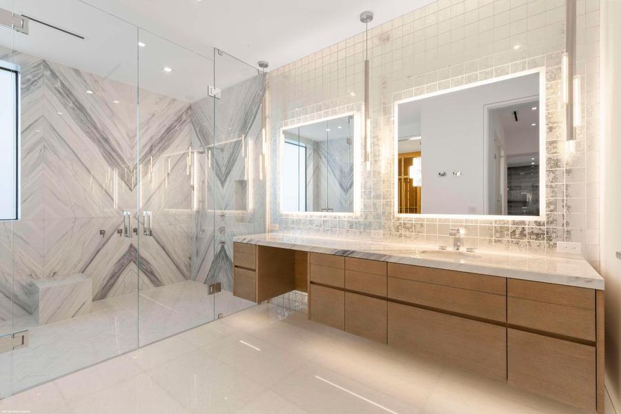 2914 N Flagler Dr 117