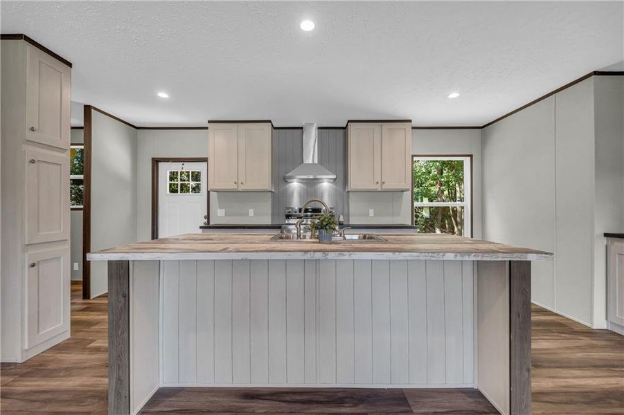 Furnished interior view inside a new home in , Hartwell (Image 6). Furnished interior view inside a new home in , Hartwell (Image 6).