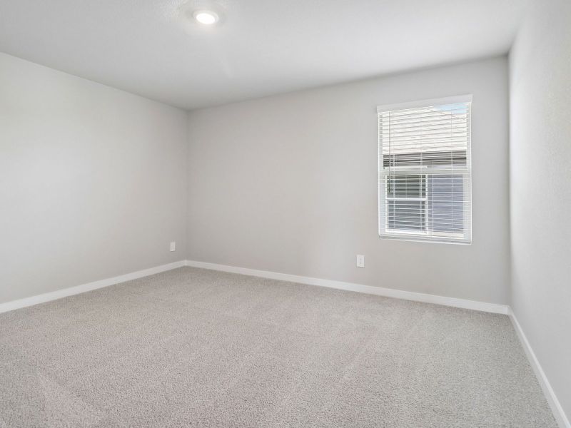Spacious, unfurnished interior of a new home in Cibolo Hills West - Spring Series, Fort Worth (Image 17).