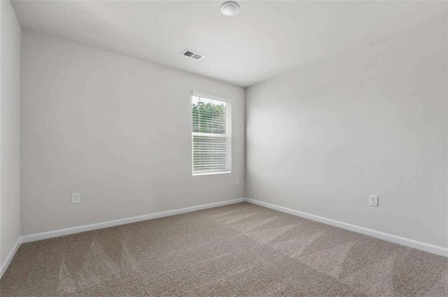 Spacious, unfurnished interior of a new home in Parkway James, Snellville (Image 8).