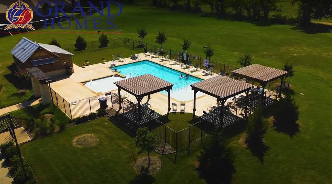 Community amenities in Park Trails, Forney (Image 37).