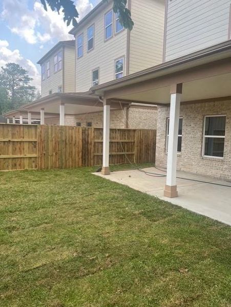 Front exterior of a new home in , Houston, TX, highlighting curb appeal (Image 25). Front exterior of a new home in , Houston, TX, highlighting curb appeal (Image 25).