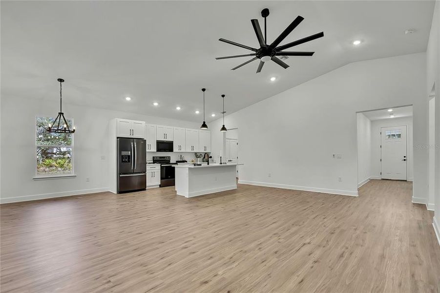 Spacious, unfurnished interior of a new home in , Brooksville (Image 39).