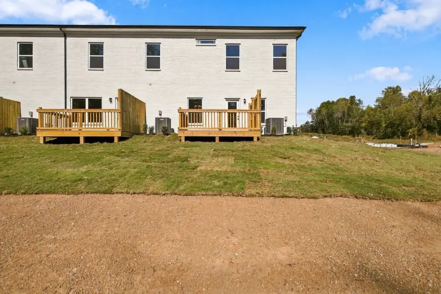 Exterior details and patio area of a home in Laurelwood Park, Gallatin (Image 17).