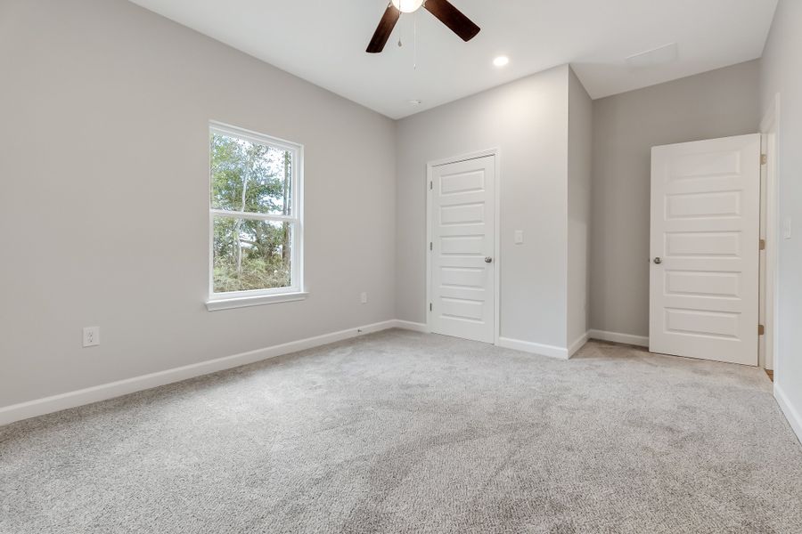 Spacious, unfurnished interior of a new home in , Crestview (Image 37).