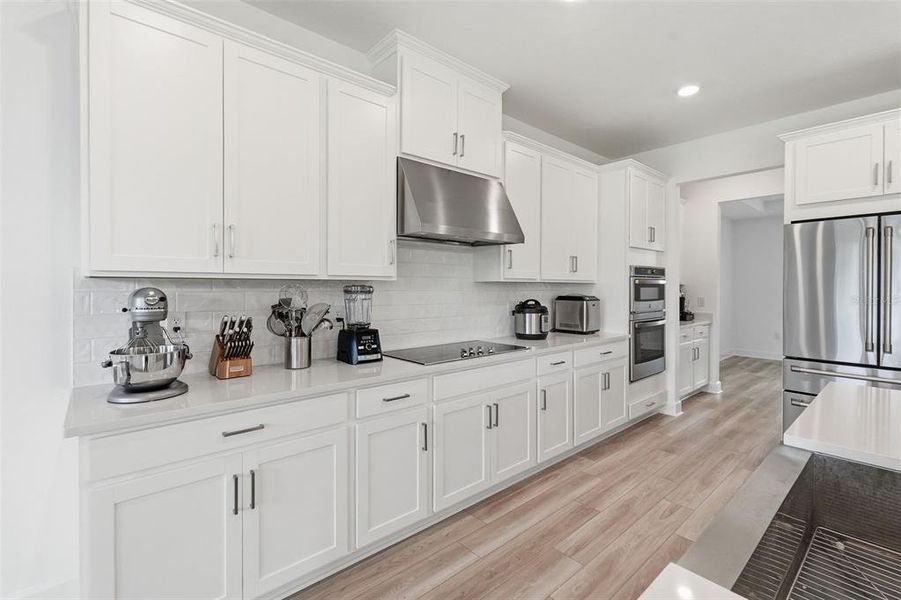 Furnished interior view inside a new home in , Plant City (Image 29).